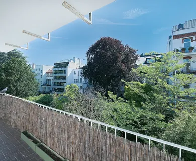 Düsseldorf-Oberkassel: Helle 3-Zimmer-Balkonwohnung in Rheinnähe!