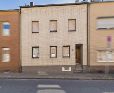 Geräumiges Familienhaus mit Charme und Wohlfühlambiente!