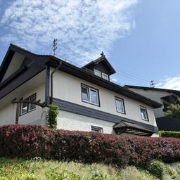 Gepflegtes Ein-/Zweifamilienhaus mit Garten in zentraler Lage von Wissen!