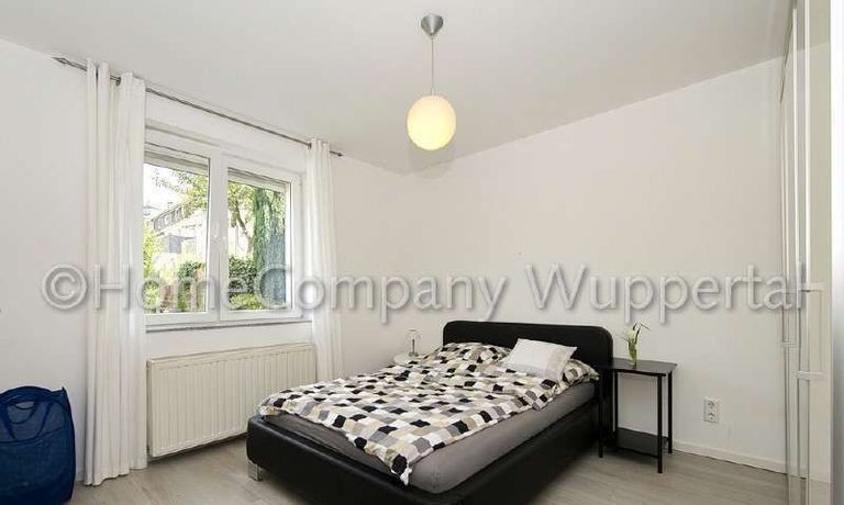 Moderne Komfortwohnung mit kleiner Terrasse und Internetzugang in Uninähe - Foto 3