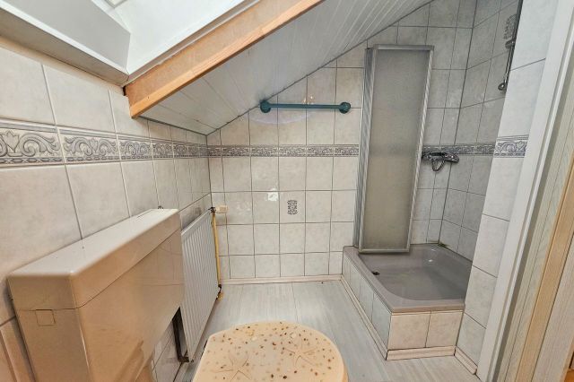 Badezimmer DG