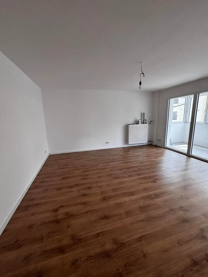 1 Zimmer Wohnung mit Einbauküche in Frankfurt - Foto 1
