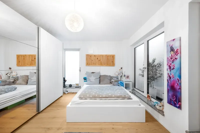 Kinder-/Gästezimmer