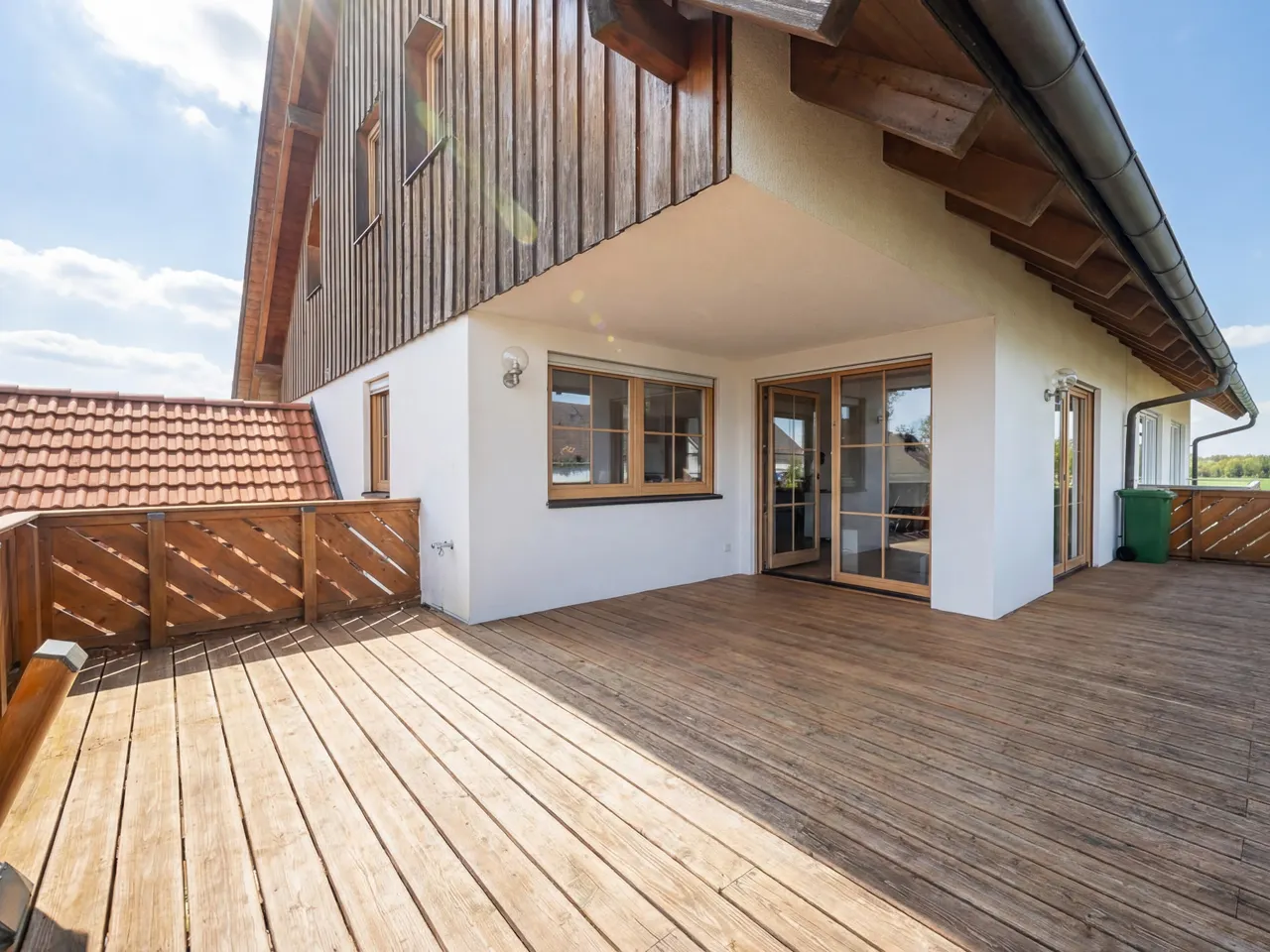 Terrasse im Obergeschoss