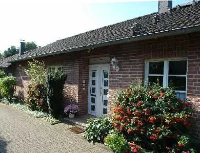 Bungalow mit Satteldach in Toplage von Ratingen-Mitte/Ost
