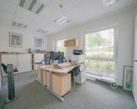 Büro 1