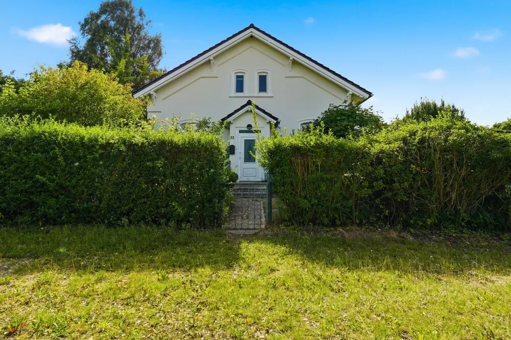 Außenansicht Eingang