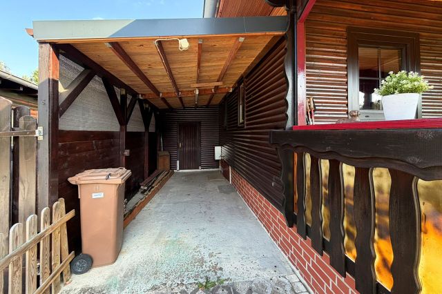 Carport
