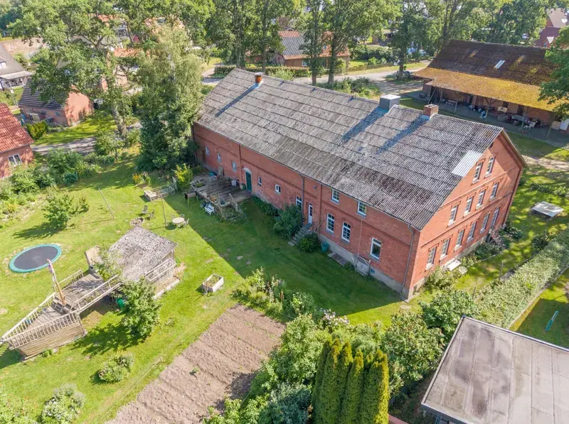Außergewöhnlicher Resthof mit historischem Flair und Entwicklungspotenzial