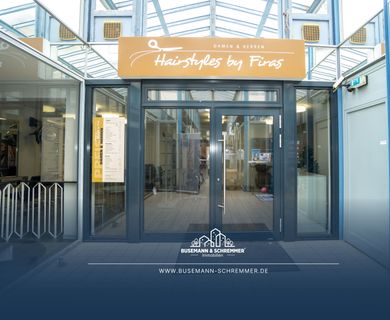 – RESERVIERT – Attraktives Ladenlokal mit Einrichtung in zentraler Passage von Bückeburg