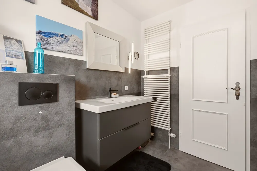 Badezimmer EG
