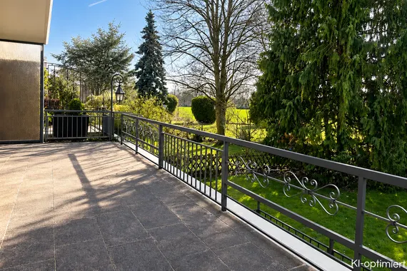 Lieblingsplatz inklusive! Großzügig wohnen mit großer Westterrasse!