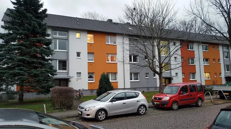 Köln Zollstock ! ca.61m²- 3 Zi.-Eigentumswohnung / Balkon
