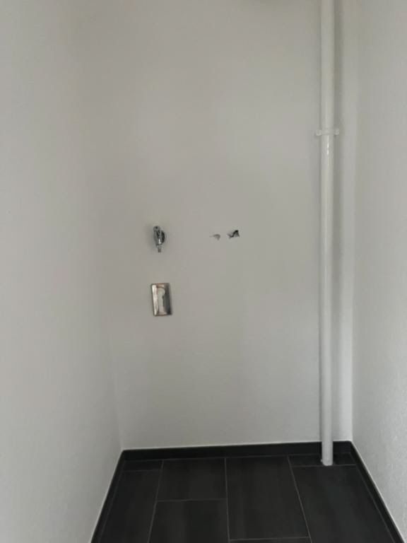 Erstbezug in sanierte 2-Zimmer-Wohnung mit Balkon – Einbauküche optional - Photo 5