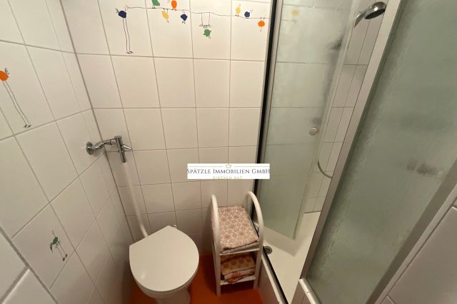Duschbad mit WC UG