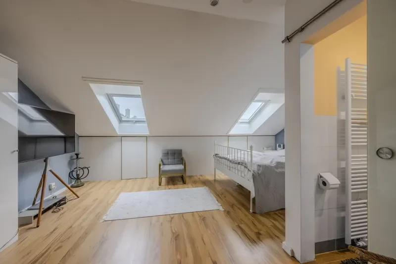 Schlafzimmer DG