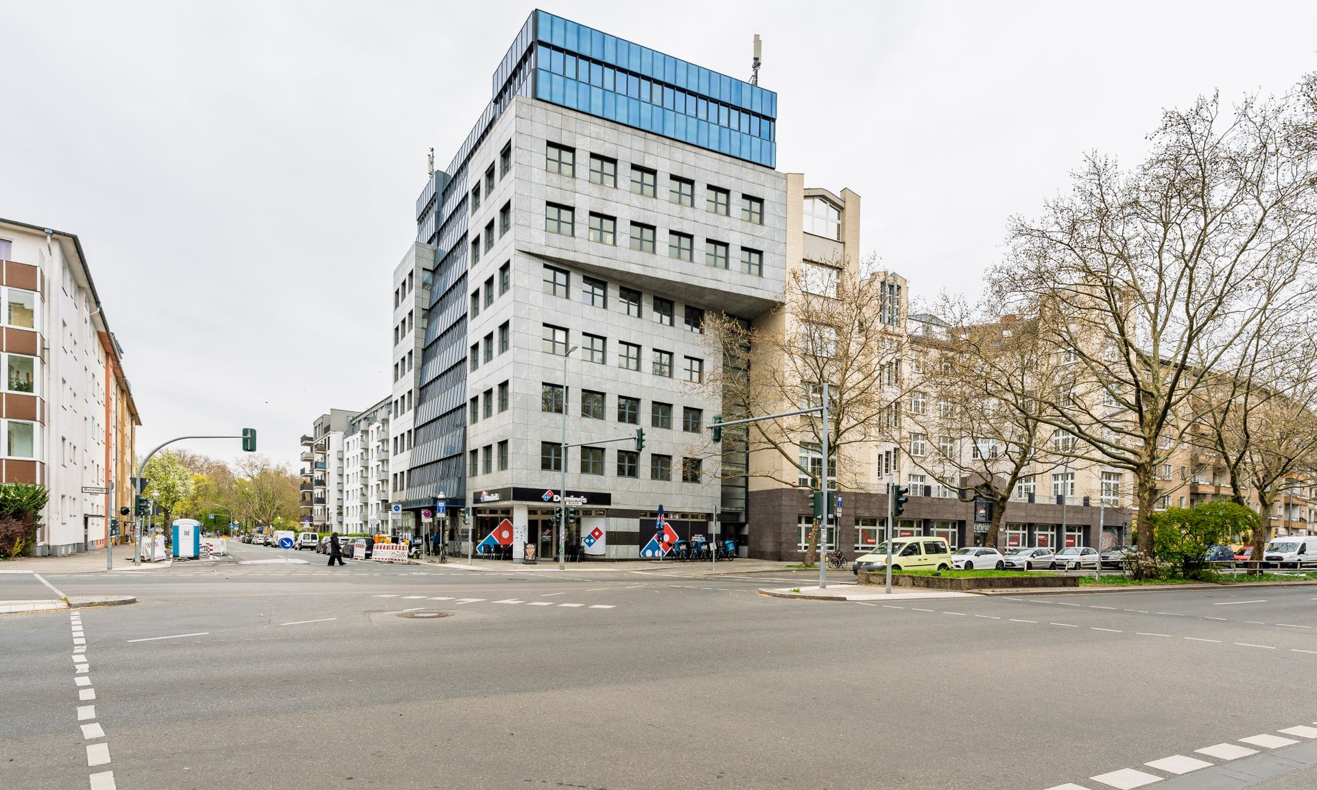 Drei Büroetagen zur flexiblen Nutzung in heller Atmosphäre!