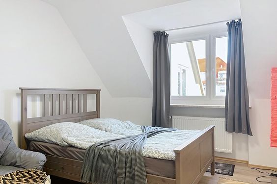 ***Stilvolle 2-Zimmer-Wohnung – modern möbliert in ruhiger Lage