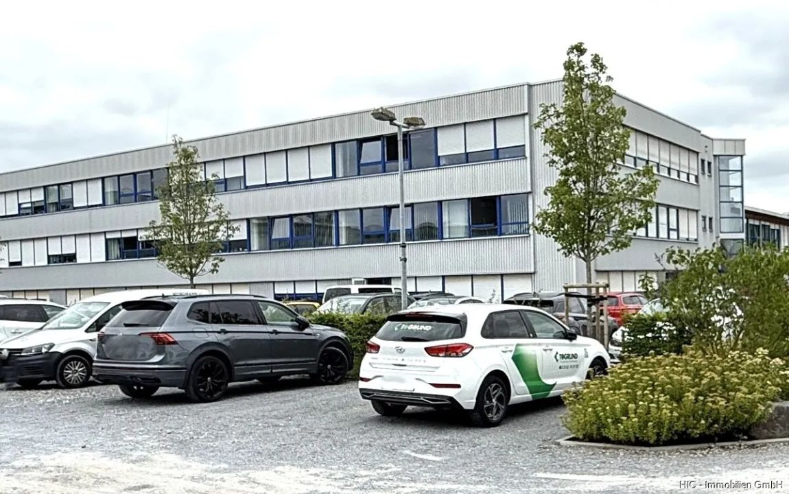 Viersen-Mackenstein: Ca. 90 m² repräsentative Büroeinheit zzgl. Küche, Besprechung & Sanitär