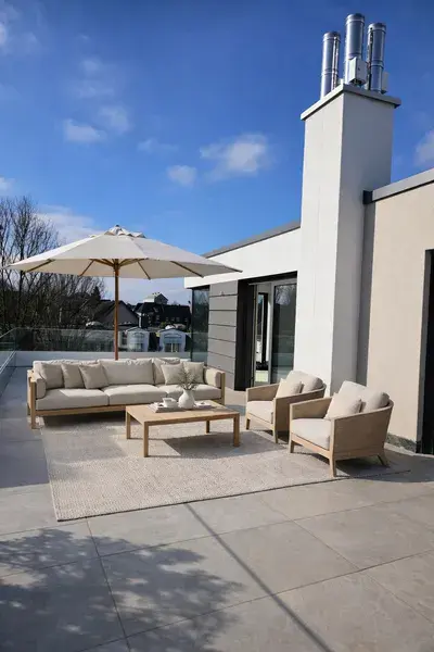 Terrasse - Mobiliar- Beispiel