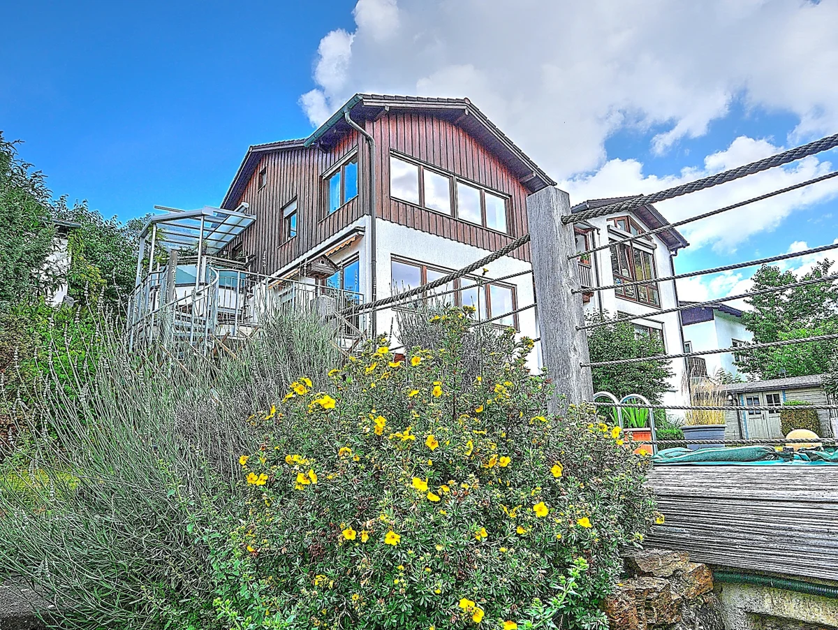 Dreifamilienhaus in Feldafing