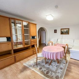 Gepflegte 3-Zimmer Wohnung mit Einbauküche und Balkon in Siegen-Langenholdinghausen!