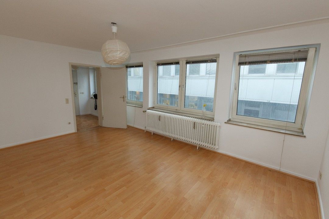 FIRST FLOR IMMOBILIEN KÖLN