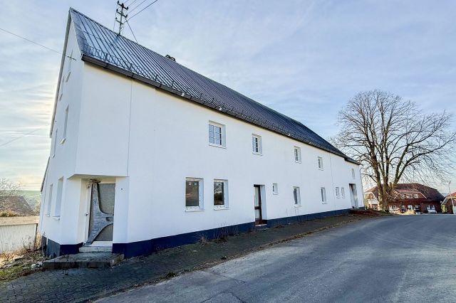 Straßenansicht