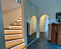 Treppenaufgang zum Obergeschoss