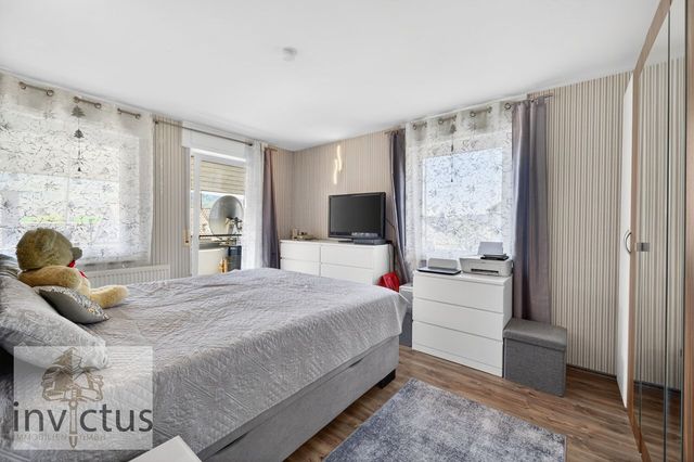 Schlafzimmer (OG)