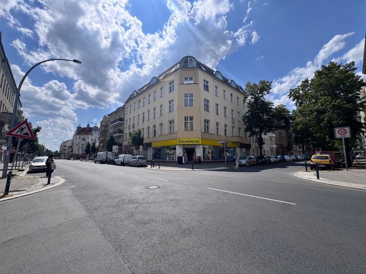 Großzügige Gewerbeeinheit in Spandau’s Innenstadt !