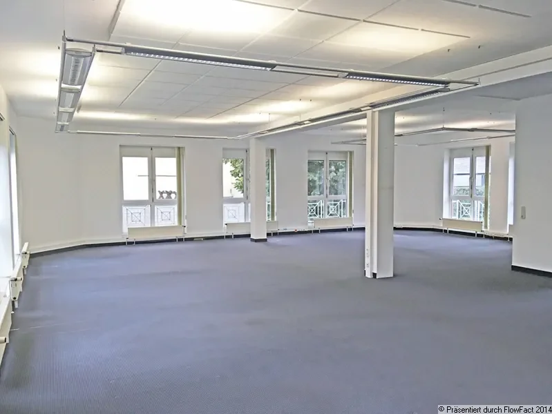 Geräumige Gewerbeeinheit in Eitorf