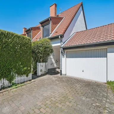 Attraktive Doppelhaushälfte in Top Lage von Richterich