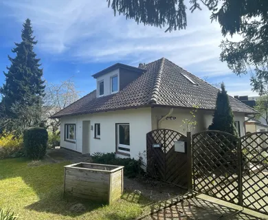 Haus mit Potenzial auf weitläufigem Grundstück