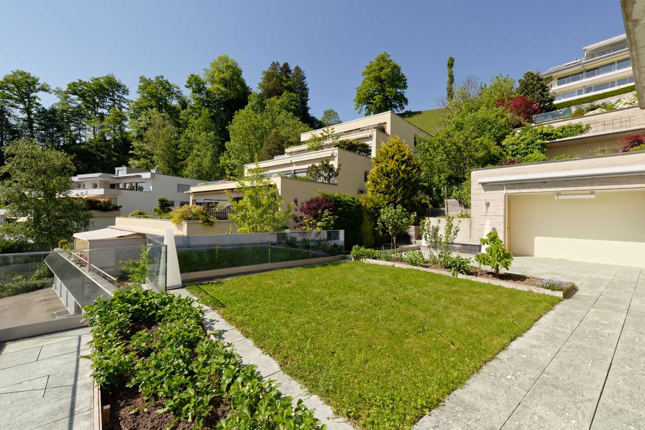 Grosser Garten auf der Westseite