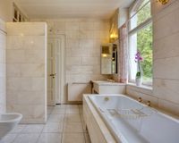 Badezimmer 1
