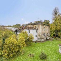 Essen-Kettwig/Heiligenhaus: Bezugsfreies Dreifamilienhaus mit Büro