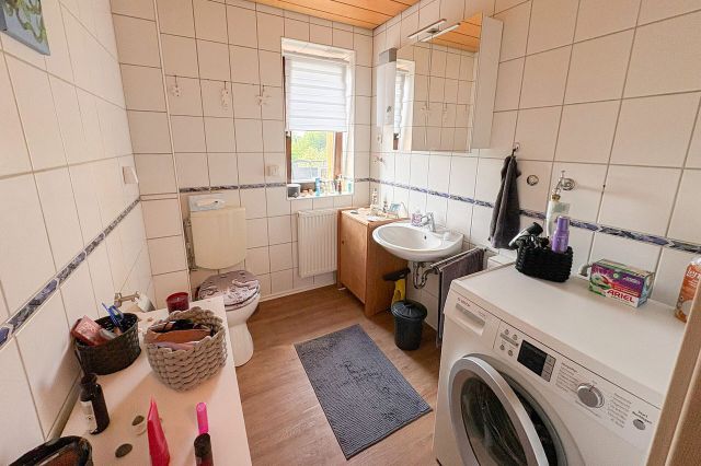 WC OG Rechts