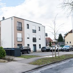 neuwertige Erdgeschosswohnung