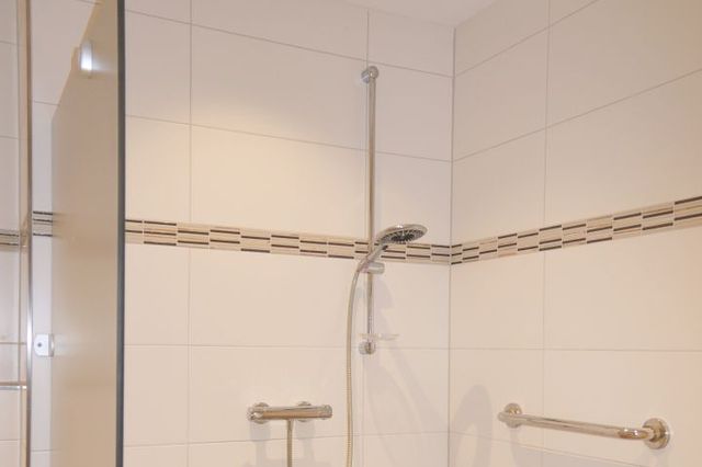 Behindertengerechtes Badezimmer 