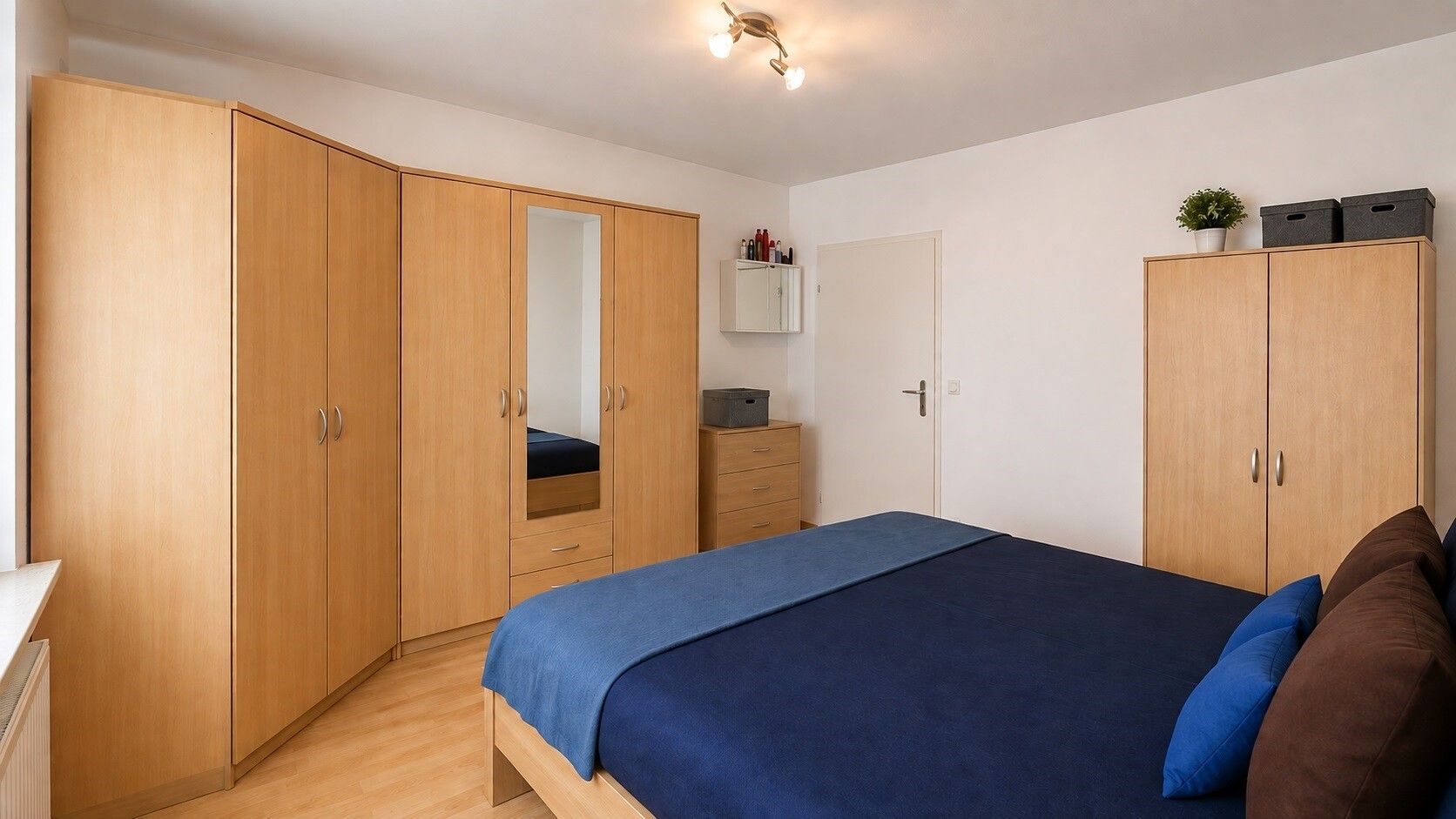 GEPFLEGTE 2- ZIMMER WOHNUNG IN GEFRAGTER KREFELDER LAGE ZU MIETEN!! - Photo 5