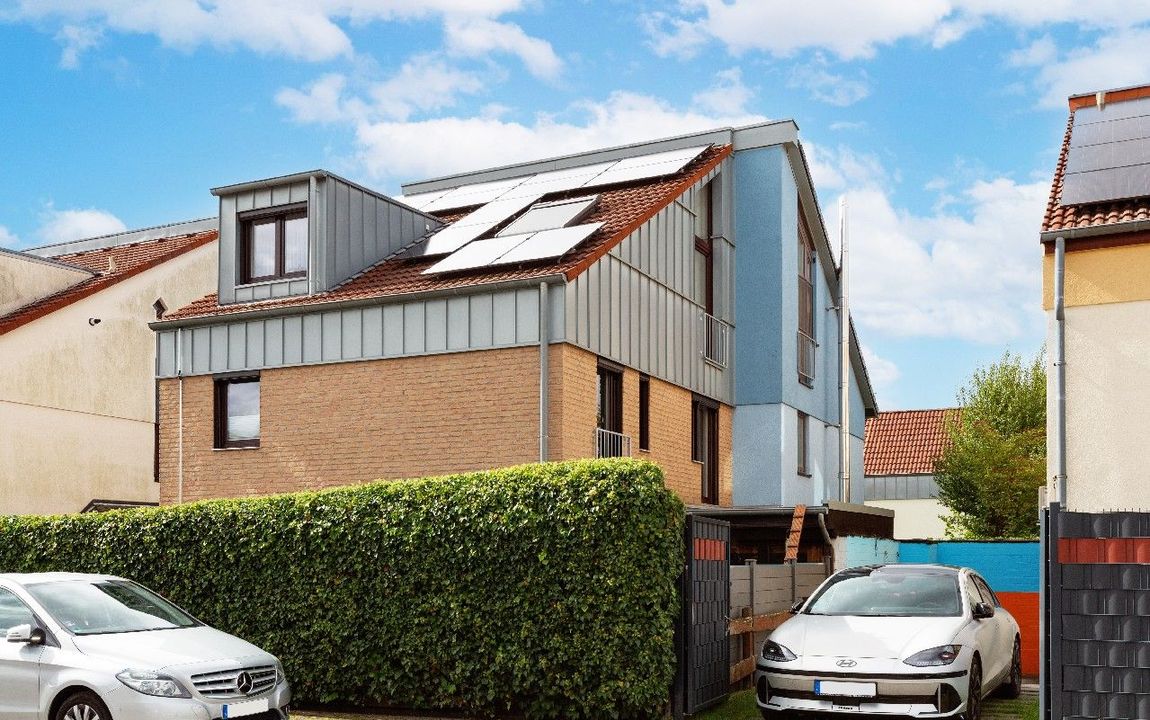 NEU: Modernisiertes Einfamilienhaus mit Energieklasse B in Sackgassenlage