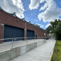 Sanierte Backsteinhalle in absolut zentraler Lage