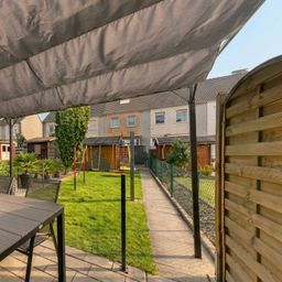 Modernes Familienzuhause mit Garten, Wintergarten, Keller und Garage