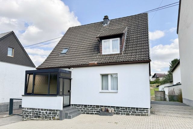 Straßenansicht