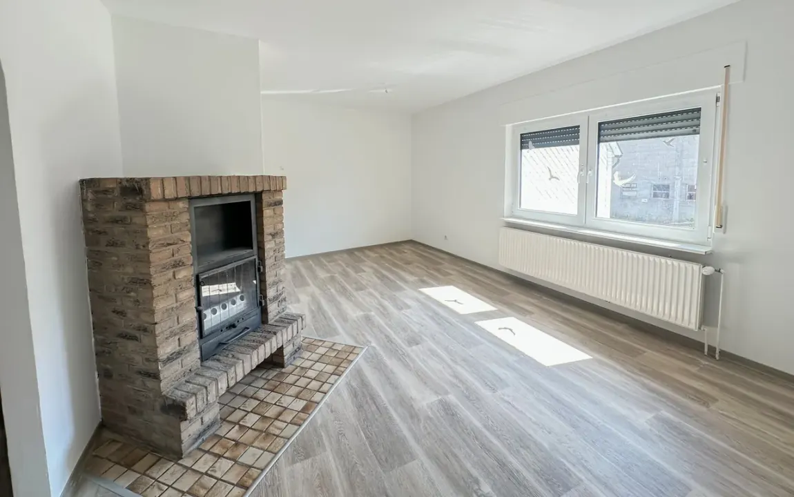 Helle 3-Zimmer-Wohnung im Obergeschoss mit großzügigem Küchen- und Essbereich!
