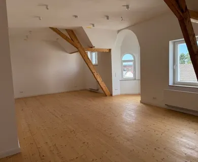 Großzügige 2-Zimmer-Dachgeschosswohnung in MG-Zentrum - Foto 3