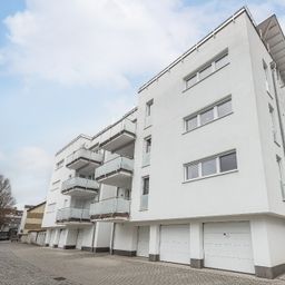 Koffer packen, einziehen, wohlfühlen: barrierefreie Eigentumswohnung Balkon, Terrasse und Garage