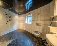 Badezimmer EG