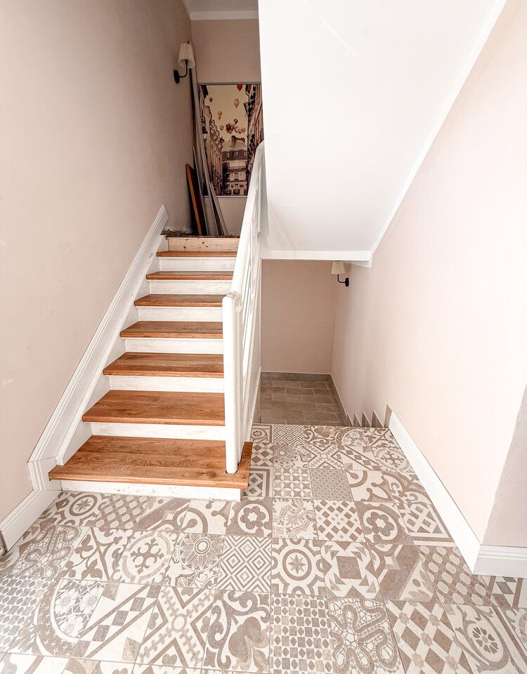 Treppe zum 1 OG